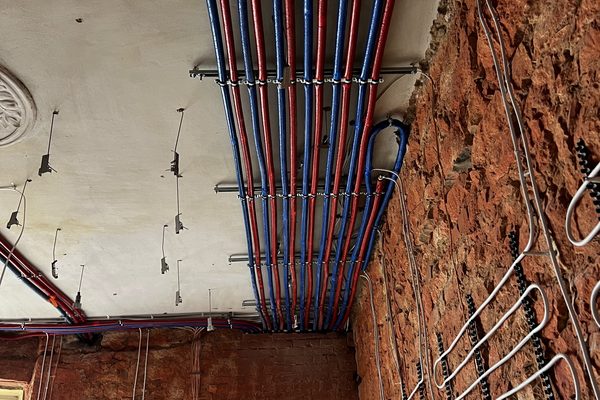 Instalacje grzewcze i hydrauliczne — zdjęcie z realizacji — Hydro-Solar