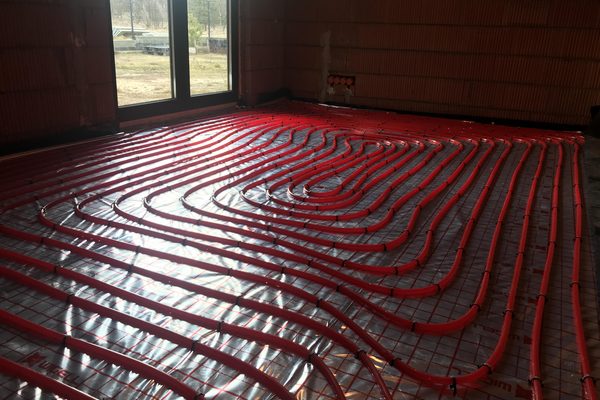 Instalacje grzewcze i hydrauliczne — zdjęcie z realizacji — Hydro-Solar