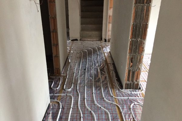Instalacje grzewcze i hydrauliczne — zdjęcie z realizacji — Hydro-Solar