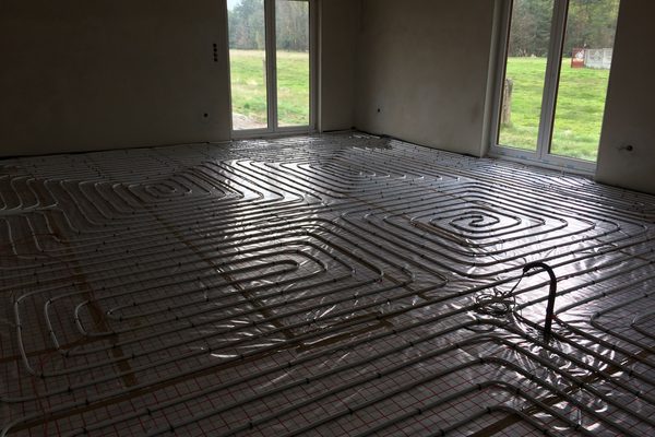 Instalacje grzewcze i hydrauliczne — zdjęcie z realizacji — Hydro-Solar