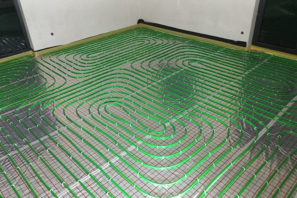 Instalacje grzewcze i hydrauliczne — zdjęcie z realizacji — Hydro-Solar