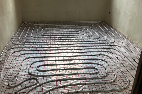 Instalacje grzewcze i hydrauliczne — zdjęcie z realizacji — Hydro-Solar