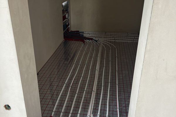 Instalacje grzewcze i hydrauliczne — zdjęcie z realizacji — Hydro-Solar