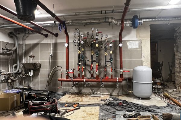 Instalacje grzewcze i hydrauliczne — zdjęcie z realizacji — Hydro-Solar