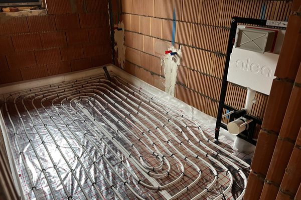 Instalacje grzewcze i hydrauliczne — zdjęcie z realizacji — Hydro-Solar