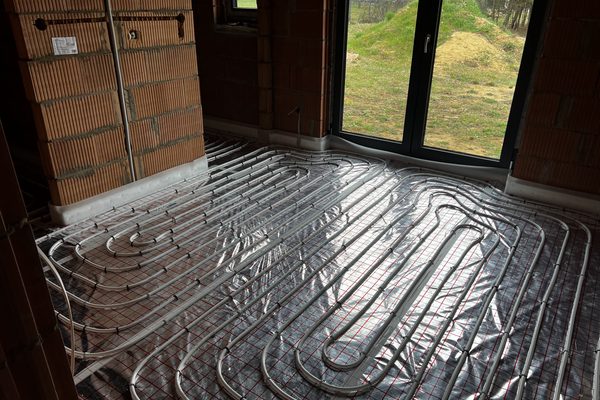 Instalacje grzewcze i hydrauliczne — zdjęcie z realizacji — Hydro-Solar