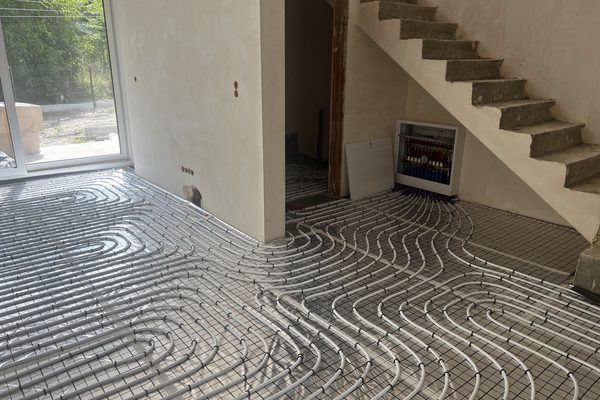 Instalacje grzewcze i hydrauliczne — zdjęcie z realizacji — Hydro-Solar