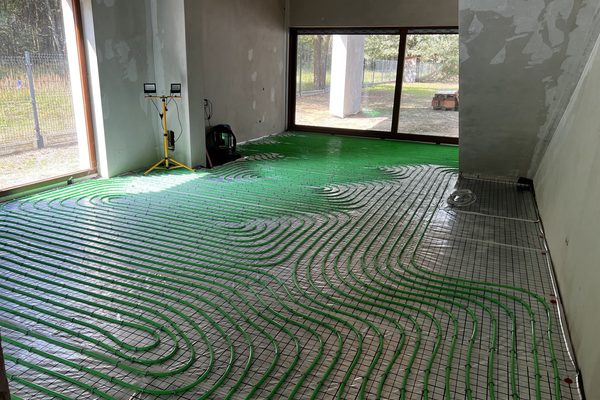 Instalacje grzewcze i hydrauliczne — zdjęcie z realizacji — Hydro-Solar