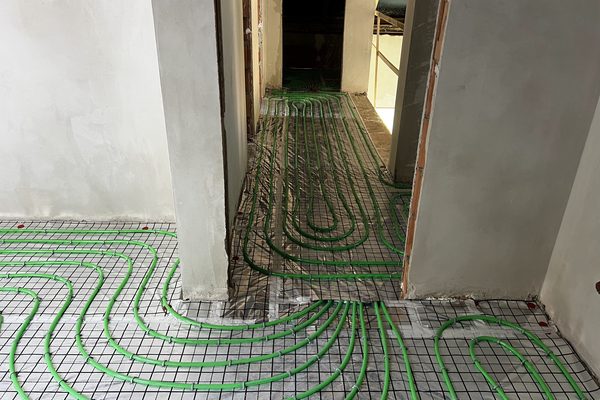Instalacje grzewcze i hydrauliczne — zdjęcie z realizacji — Hydro-Solar