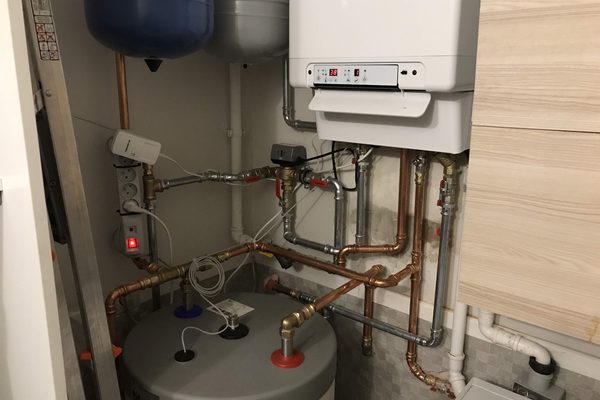 Instalacje grzewcze i hydrauliczne — zdjęcie z realizacji — Hydro-Solar
